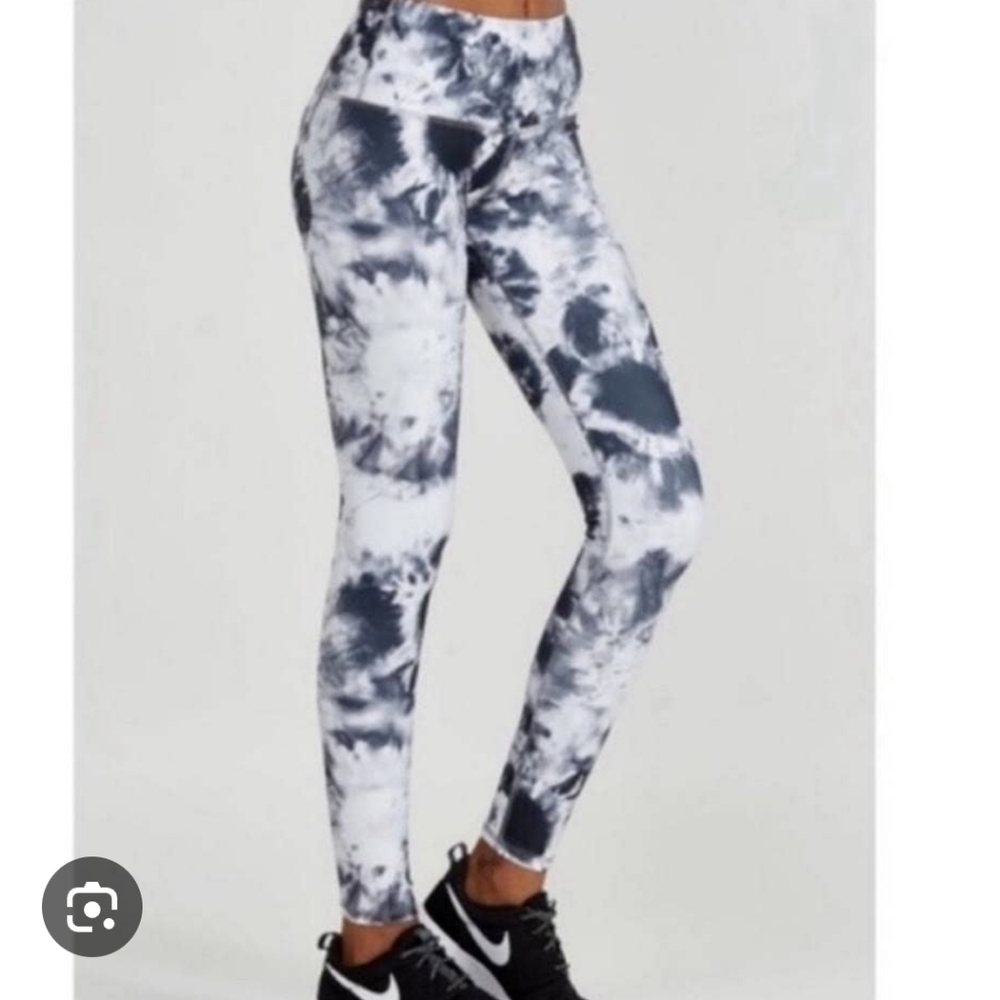 NWOT Noli Made in USA Marble Leggings Pants Size XS